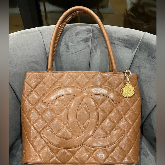 CHANEL Handbags - Chanel Caviar Quilted Medallion Tote Bag